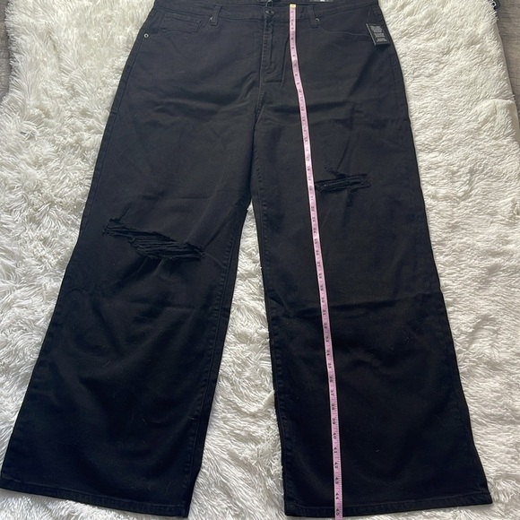 Fashion Nova Oh So 90's Ripped Wide Leg Jeans - Picture 3 of 10